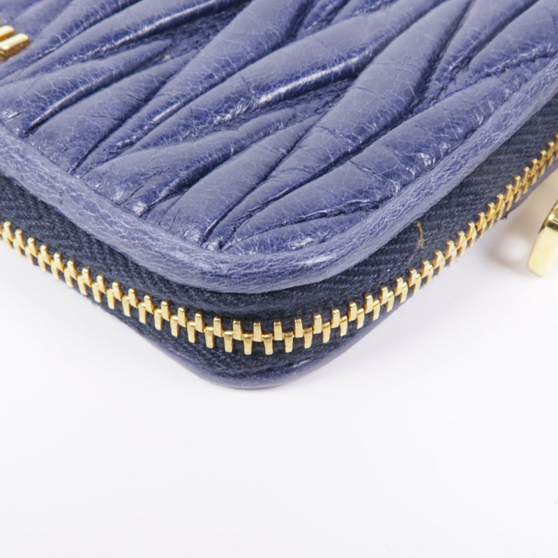 Miu Miu 牛皮皮革Card Case金扣卡片套-9