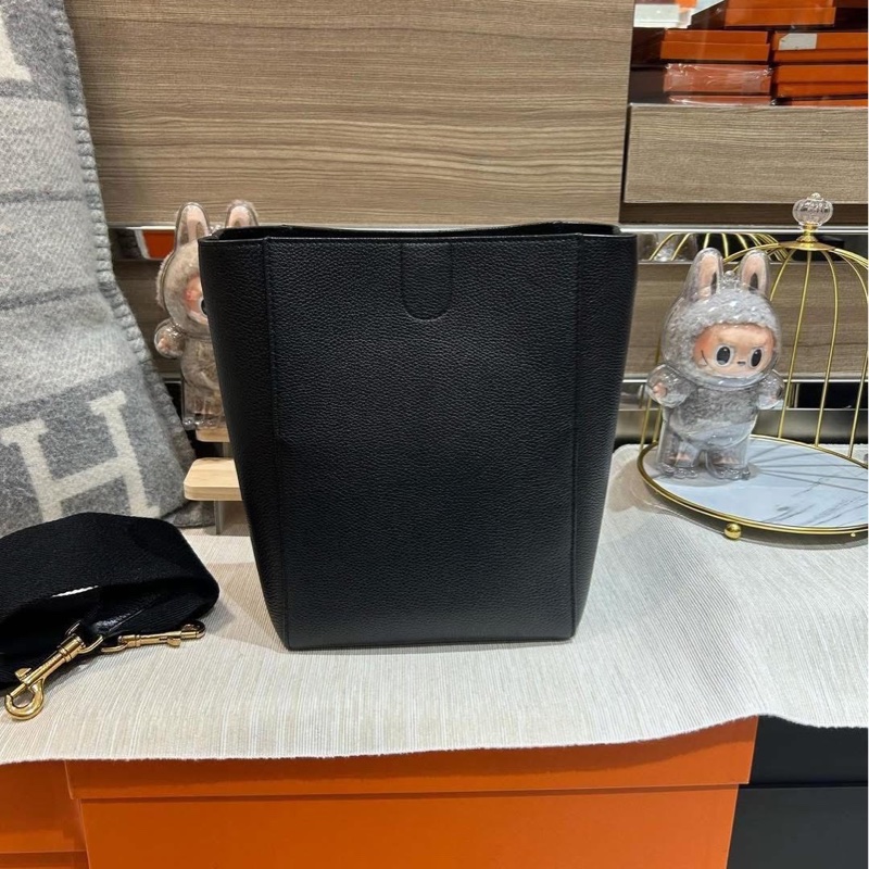 Celine sangle small bucket 黑色牛皮-2