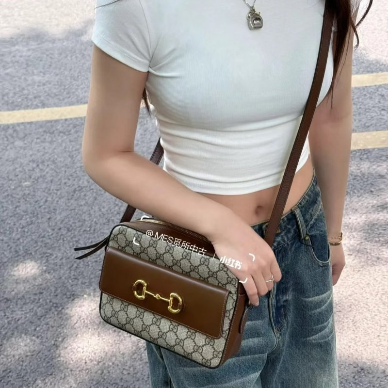 (🤍已售出/可私訊預定)🏷️Gucci．1955 Horsebit 馬銜相機包-28