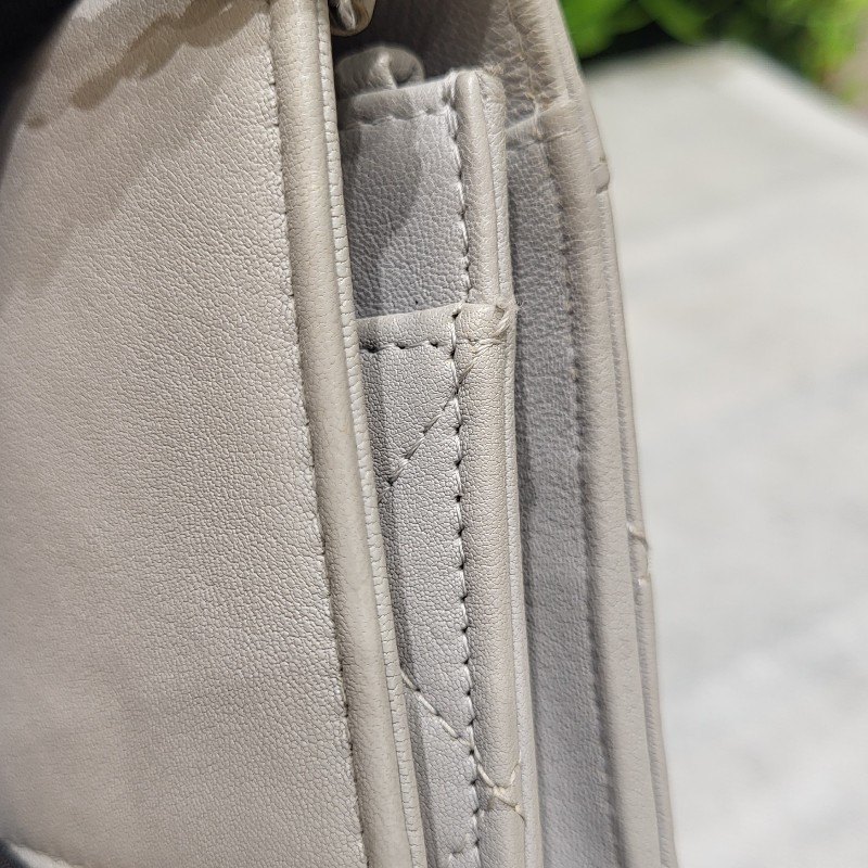 Chanel WOC-11