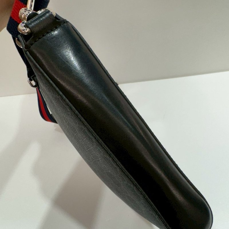 GUCCI 斜背包/側背包 9成新-11