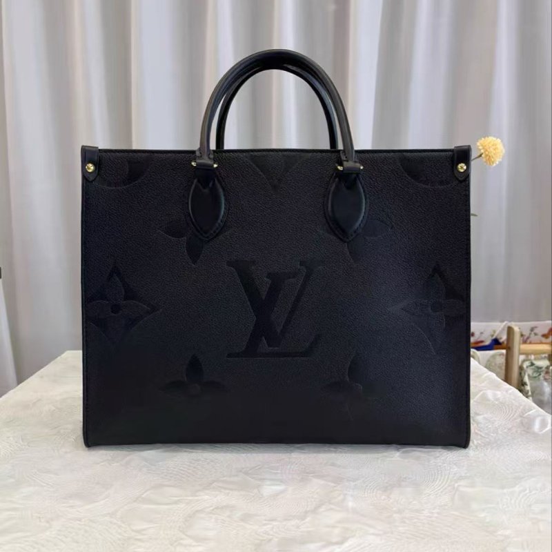 LV  onthego 中號黑色全皮壓紋托特包 芯片款 35*27*14  全新 配件塵袋-0