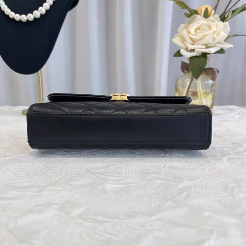 Chanel 22B 大號黑金羊皮琺瑯手柄Kelly 18*10*4.5  99新 配件塵袋-4