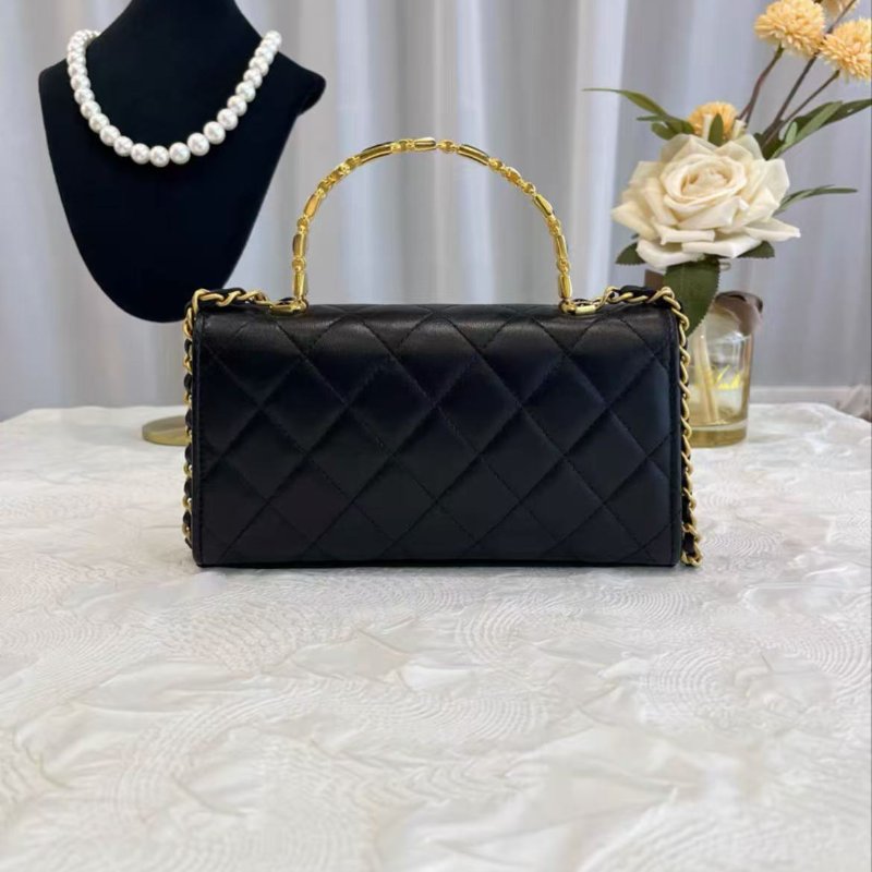 Chanel 22B 大號黑金羊皮琺瑯手柄Kelly 18*10*4.5  99新 配件塵袋-5