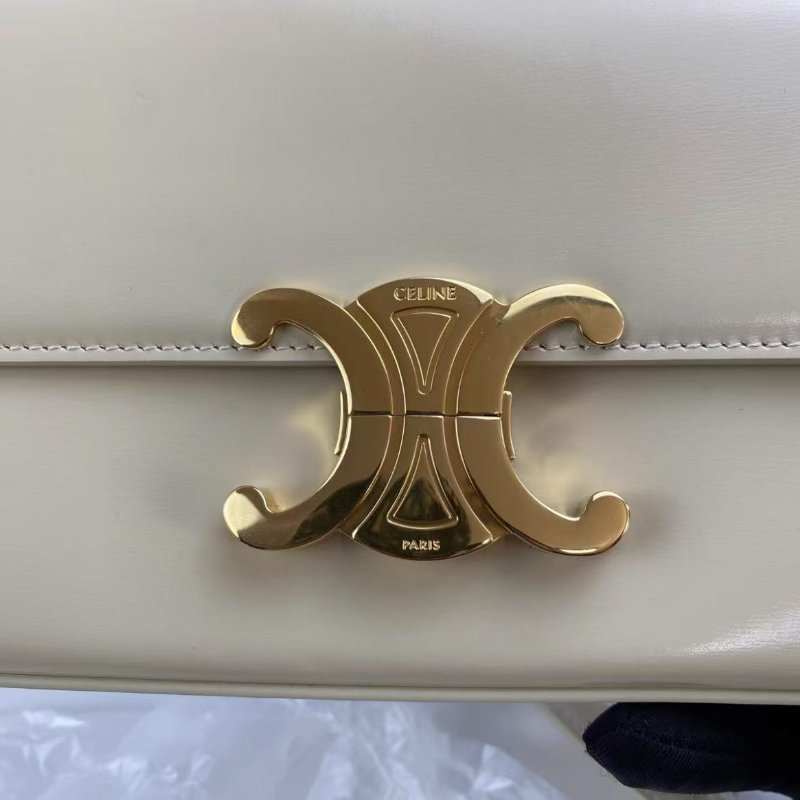 CELINE Triomphe淡黃色亮面牛皮腋下包 20*4*10 99新配件塵袋盒子-3