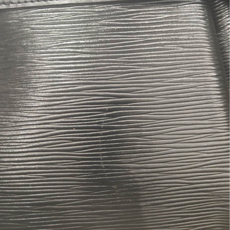 LV 水波紋八角水桶包-12