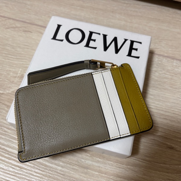 Loewe 小牛皮Puzzle卡包 卡夾-6