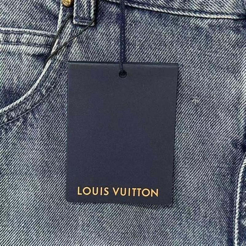 Louis Vuitton 淺藍浮雕老花logo牛仔短褲-2