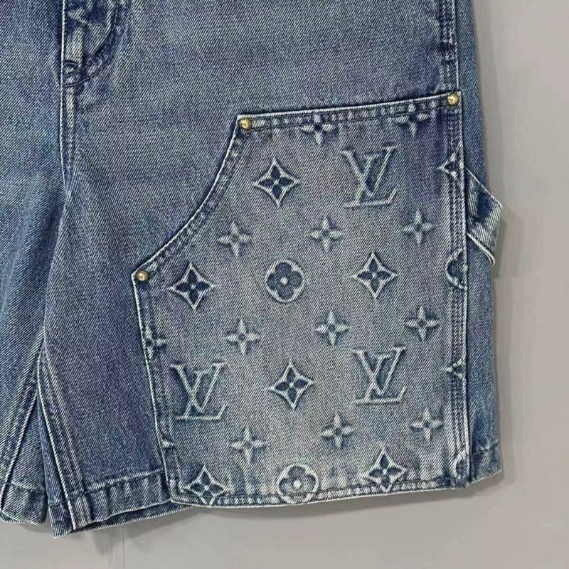 Louis Vuitton 淺藍浮雕老花logo牛仔短褲-5