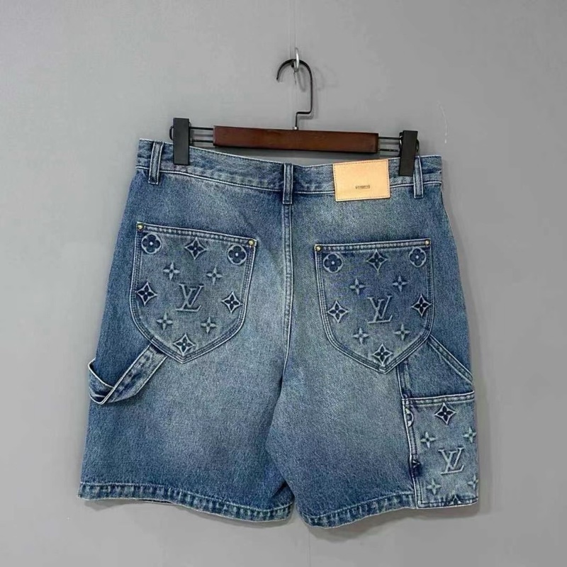 Louis Vuitton 淺藍浮雕老花logo牛仔短褲-9