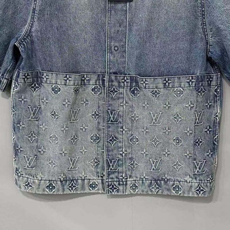 Louis Vuitton 淺藍浮雕老花logo短版牛仔外套-4