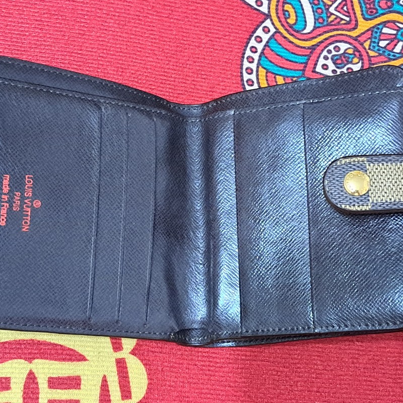 近新極美/日本進口/LV双折層中夾+拉鏈零錢袋-7