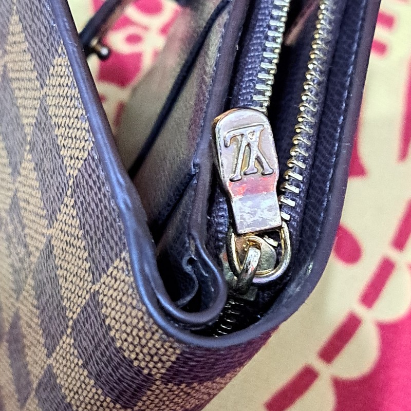 近新極美/日本進口/LV双折層中夾+拉鏈零錢袋-12