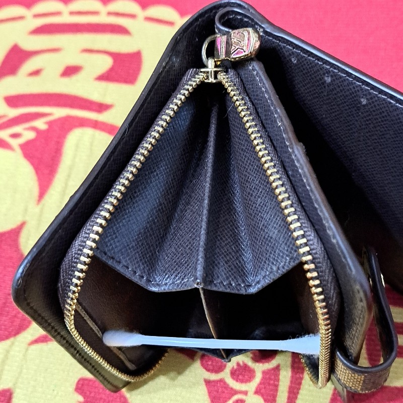 近新極美/日本進口/LV双折層中夾+拉鏈零錢袋-20