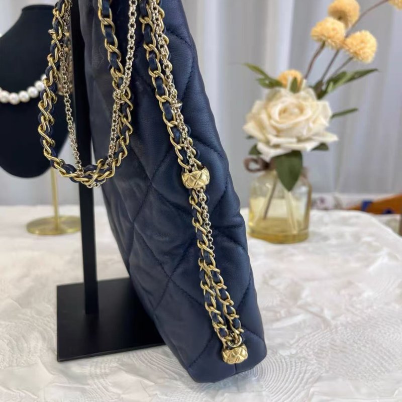 Chanel hobo handbag 21B 珍珠雙C扣羊皮肩背包 芯片款 24.5*23*4.5 99新配件塵袋-2