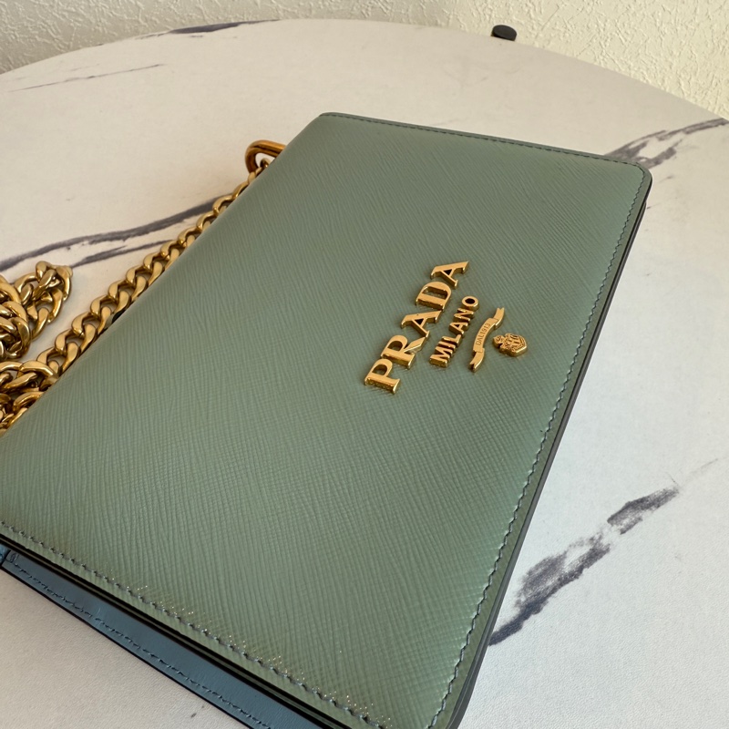 Prada 防刮藍色鏈包-7