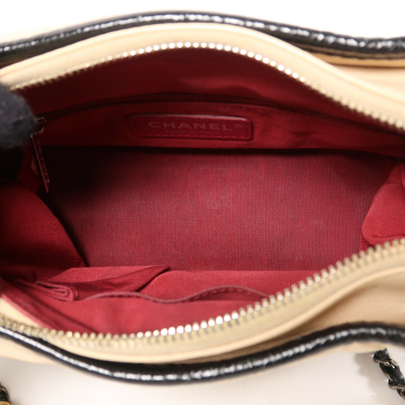 CHANEL 【激減優惠】牛皮皮革Gabrielle Small肩背袋-12