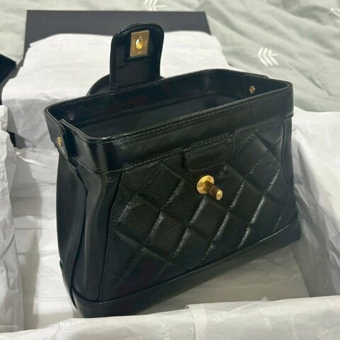 全新Chanel醫生包