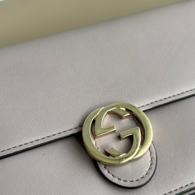 ::GUCCI:: 369664 淡粉紫色 雙G金屬釦式WOC 斜背包側背包 手拿包 晚宴包 功能包-14