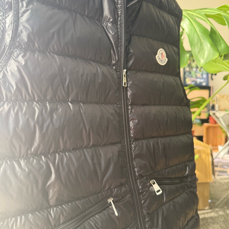 🌸 ⸻ Moncler Longue Saison 經典輕量羽絨背心(黑色)|正品附防偽標籤-4