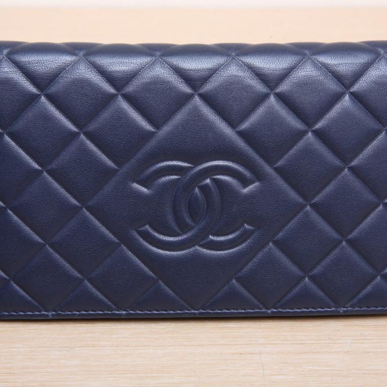 CHANEL(香奈兒)  墨藍色  21開 雙C LOGO 菱格紋長款錢包-5