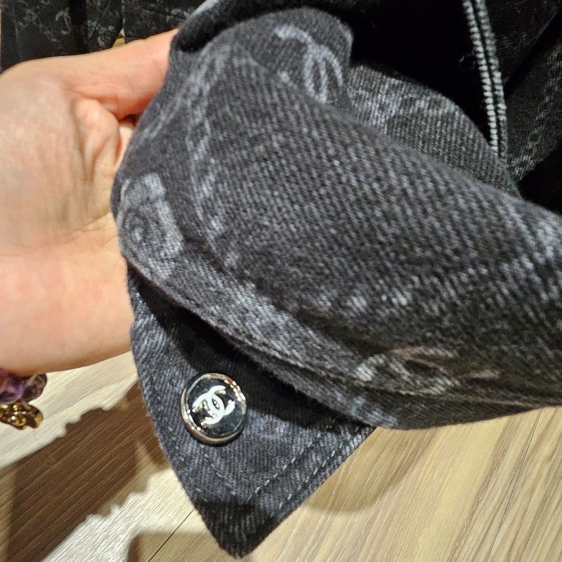 Chanel F36 山茶花logo 牛仔外套 落肩-1
