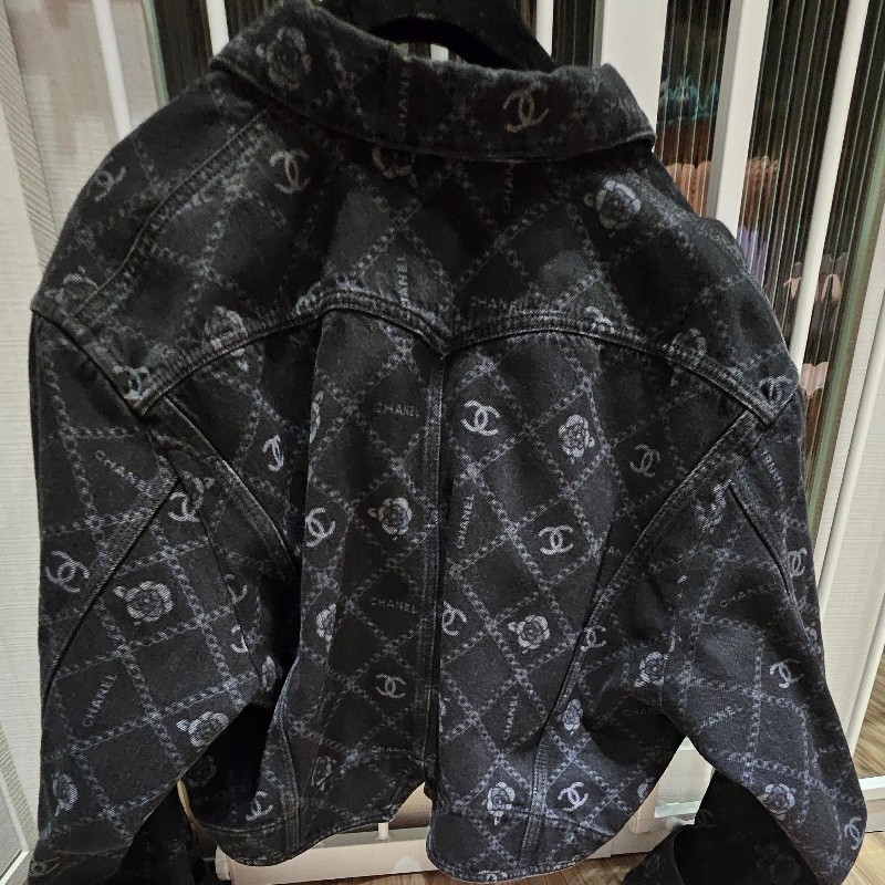 Chanel F36 山茶花logo 牛仔外套 落肩-6