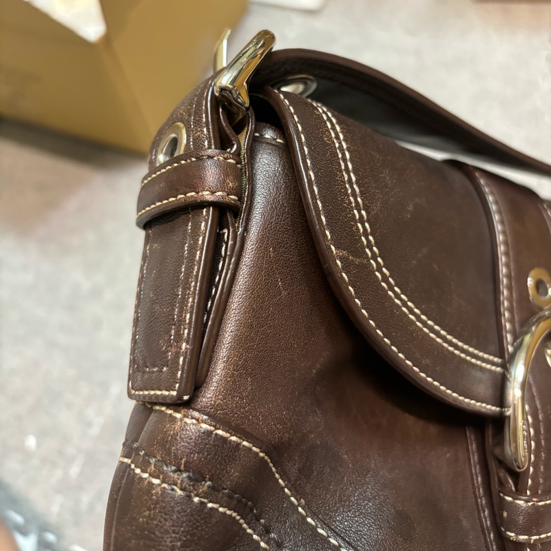 🏷️ Coach hobo 牛皮-14