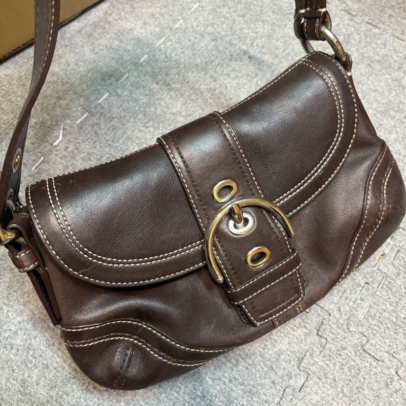 🏷️ Coach hobo 牛皮-24