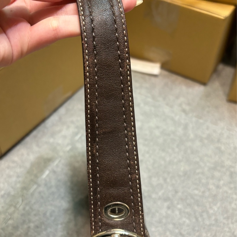 🏷️ Coach hobo 牛皮-28