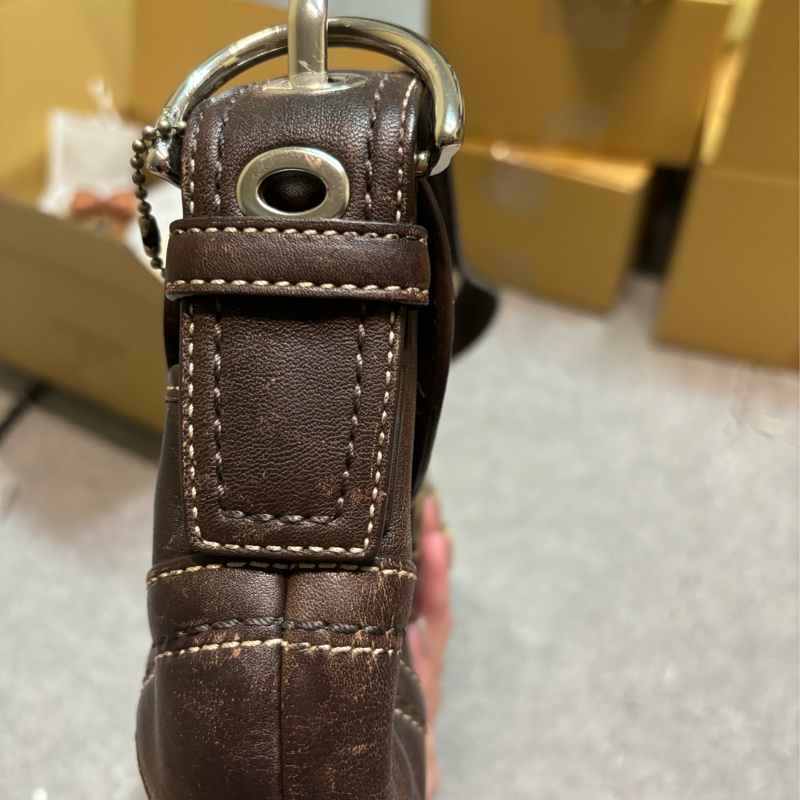 🏷️ Coach hobo 牛皮-38