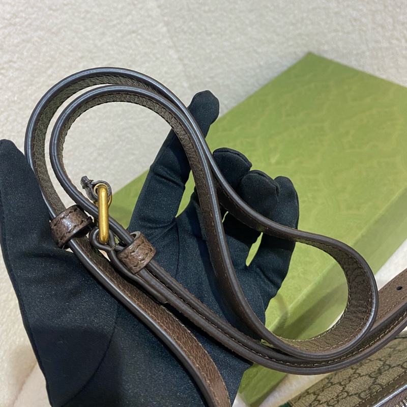 🏷️gucci老花相機包/近新商品-9