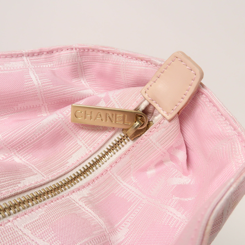 CHANEL 尼龍New Travel Line Tote金扣手挽袋/肩背袋-9