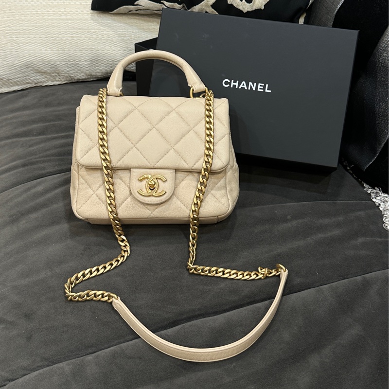 Chanel 23c香檳金手柄方胖子 鏈條斜挎包 芯片款 #近新閒置 #配件齊全 #僅試背-0