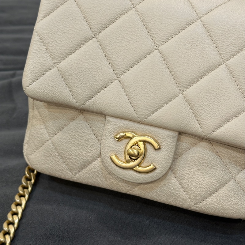 Chanel 23c香檳金手柄方胖子 鏈條斜挎包 芯片款 #近新閒置 #配件齊全 #僅試背-9
