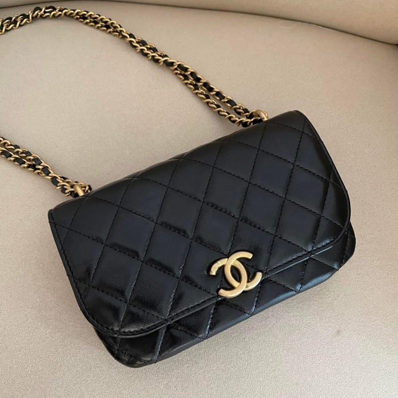 Chanel 圓弧夾層黑金woc-0