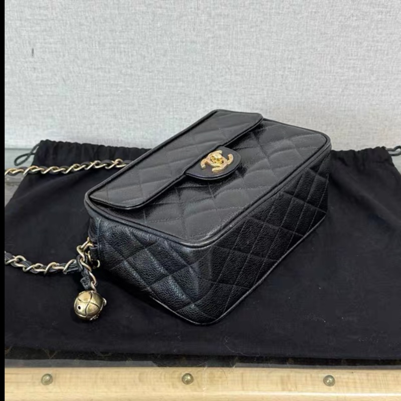 Chanel • 稀有雕花金釦金球荔枝牛皮相機包 高稀極品✨-6