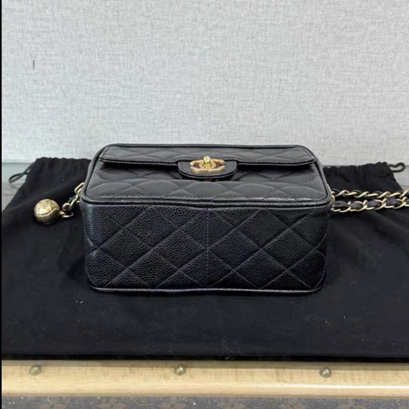 Chanel • 稀有雕花金釦金球荔枝牛皮相機包 高稀極品✨-8
