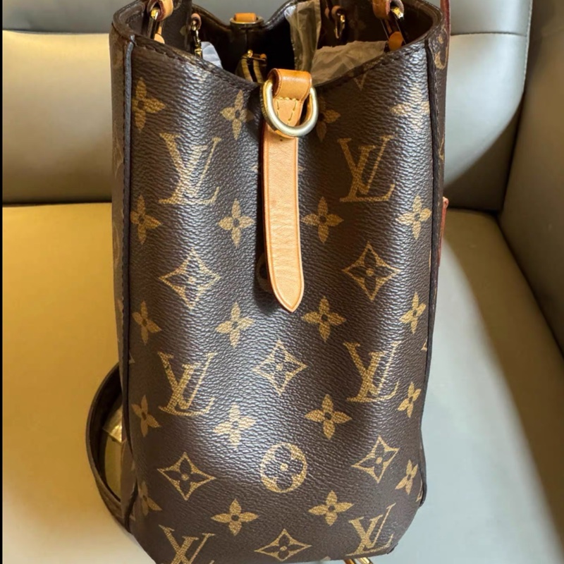 LV 路易威登經典老花蒙田中號-2