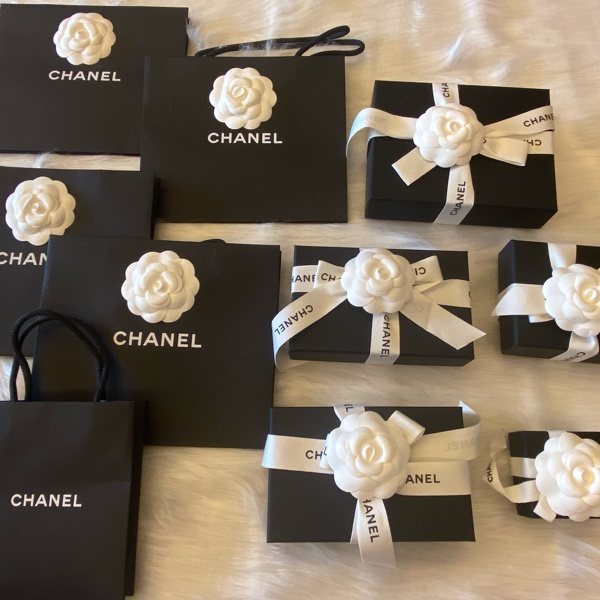 Chanel CF經典黑金牛皮單層口蓋卡夾 零錢包（膜在，含購證影本，含禮盒提袋-10