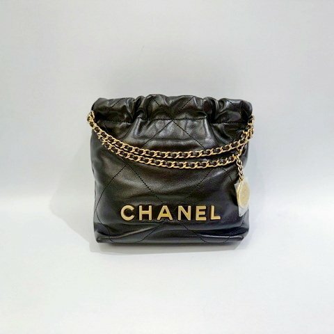 CHANEL 黑小牛皮金釦MINI 22 AS3980
