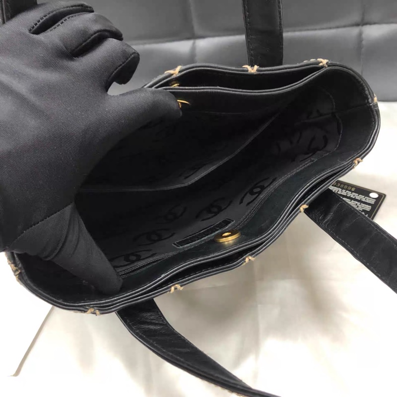 CHANEL香奈兒黑金外縫線中古薇薇安-5
