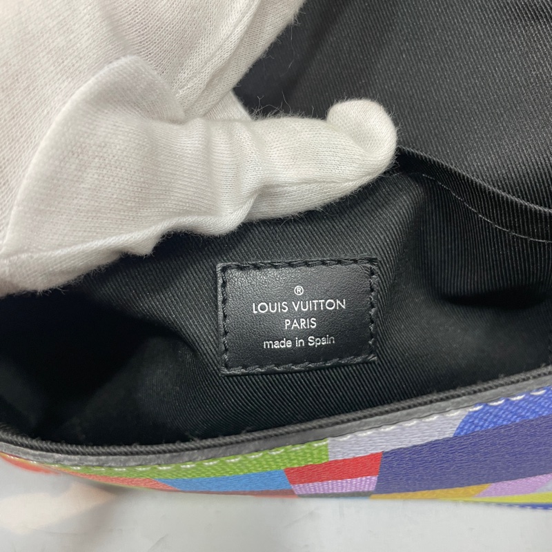 限量款✨Louis Vuitton N50036彩色棋盤格PVC拼牛皮銀釦斜背包 郵差包-22