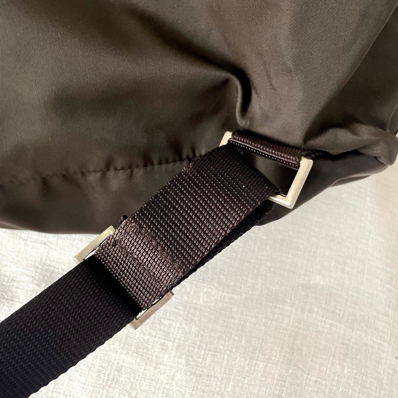 Prada 雙肩包 背包 30cm-20