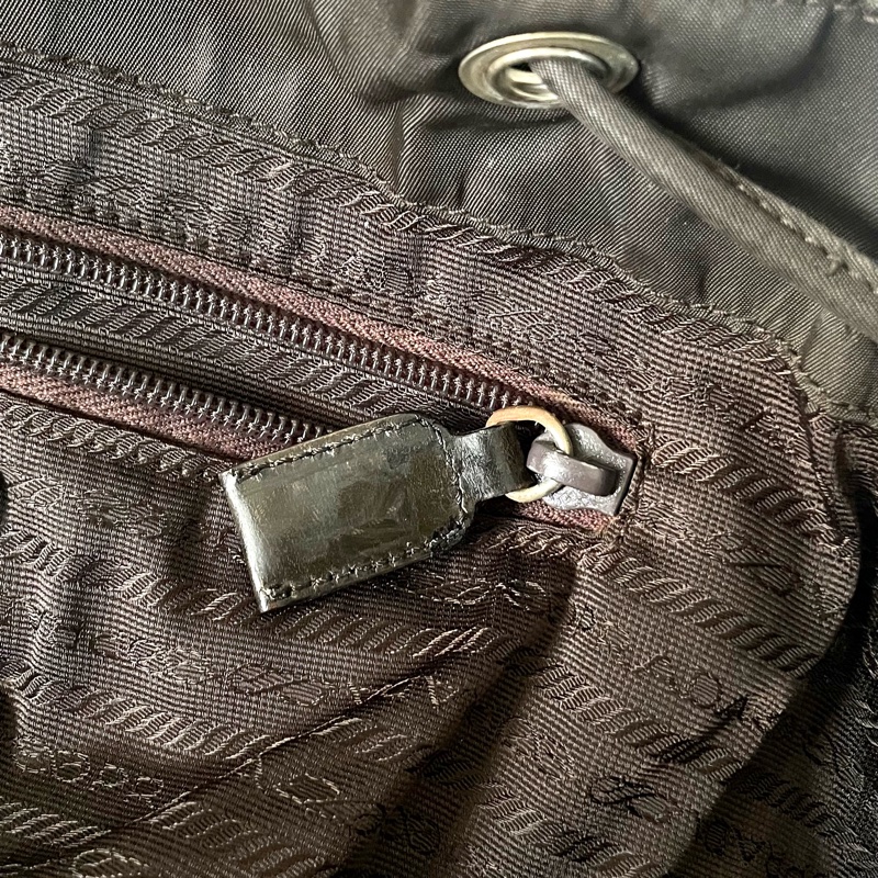 Prada 雙肩包 背包 30cm-31