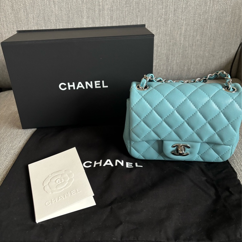 Chanel 方胖 牛仔藍銀扣-0