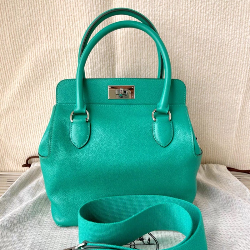98新😍 HERMES 愛馬仕 牛奶 盒子20 toolbox 絲絨綠銀扣-0