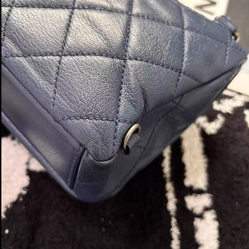 Chanel • 雙鏈條鎖頭限量Cf 海軍藍牛皮 朋克風 16年秀款-3