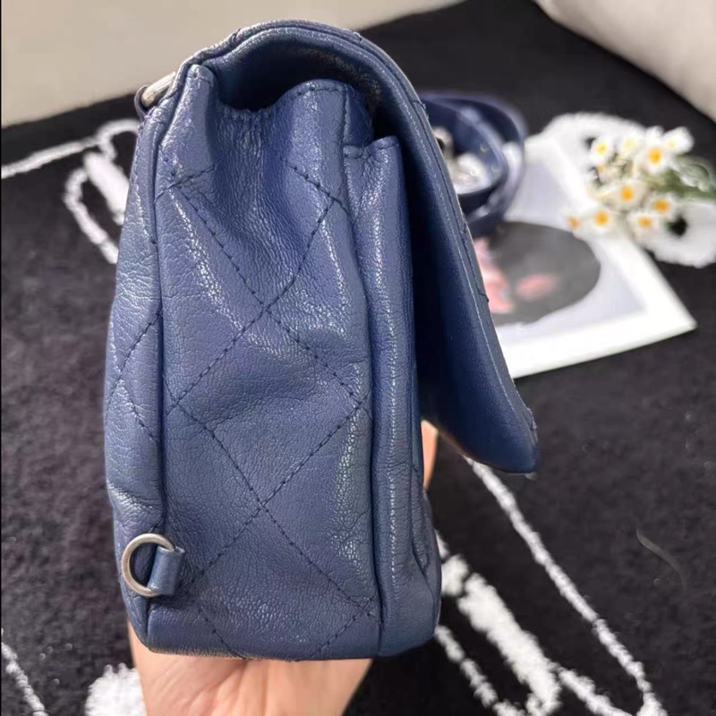 Chanel • 雙鏈條鎖頭限量Cf 海軍藍牛皮 朋克風 16年秀款-4