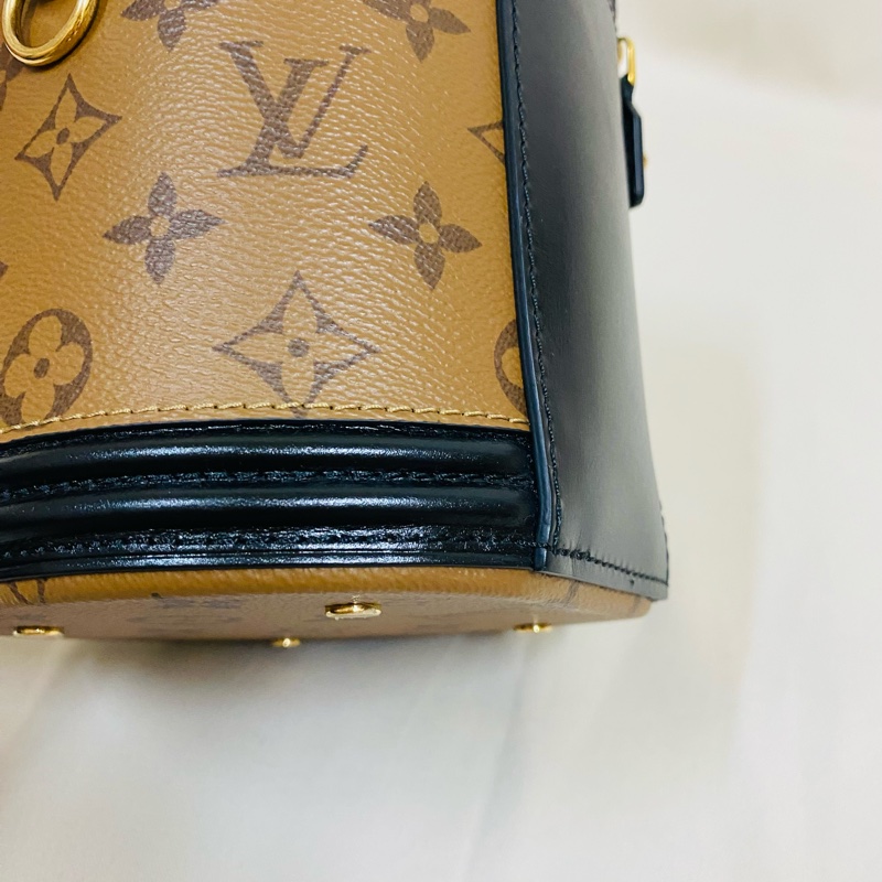 LV ANNES 晶片款 圓筒包 發財包 M43986-12